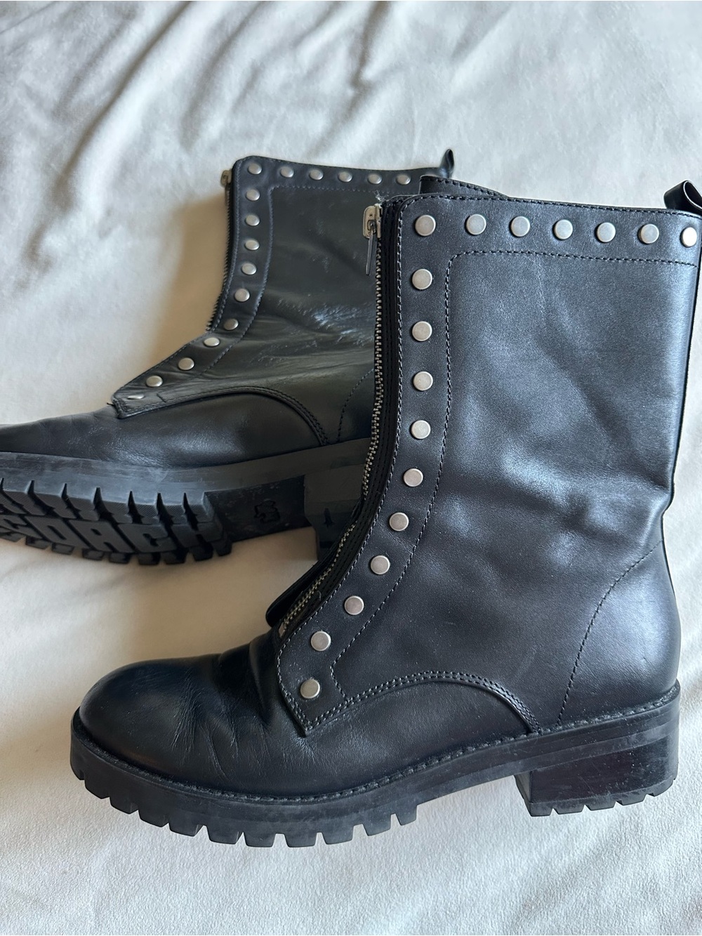 Coach Women’s Lara Studded Zip-Up Boots 8 - Picture 2 of 10